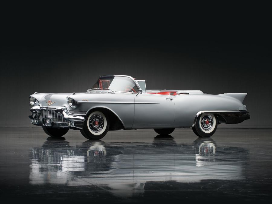  Cadillac Eldorado Biarritz Convertible 1957 года  (фото 27 из 98)